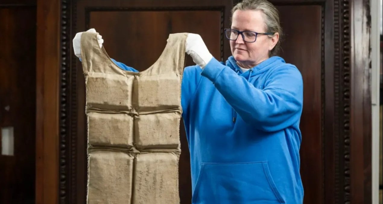 Titanik'ten kalan can yeleği 700 bin dolara satıldı