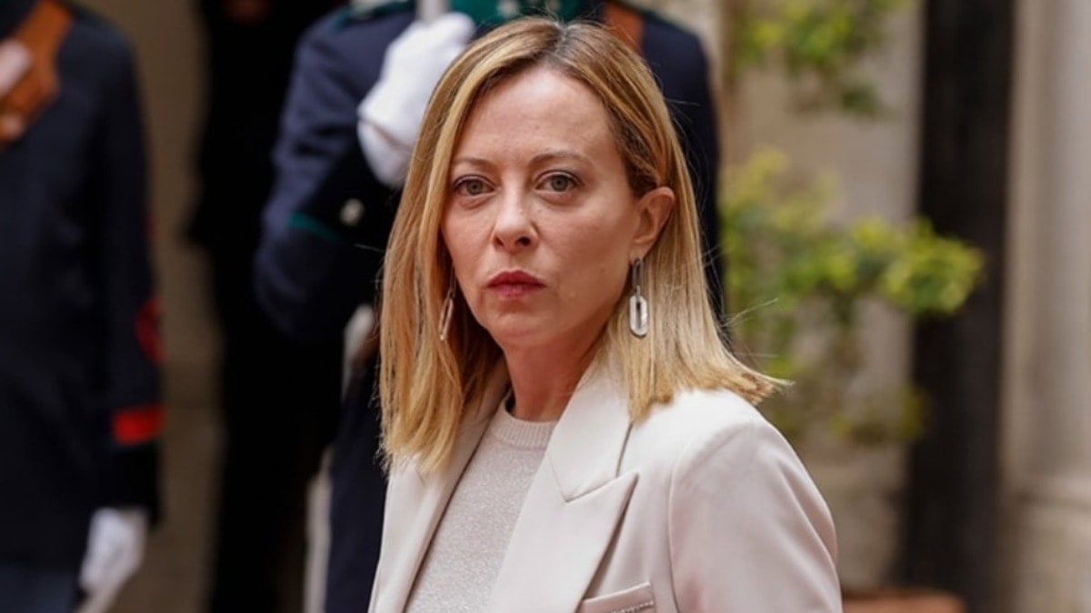 Meloni'den sonra gözünü Türk kadınlarına dikti