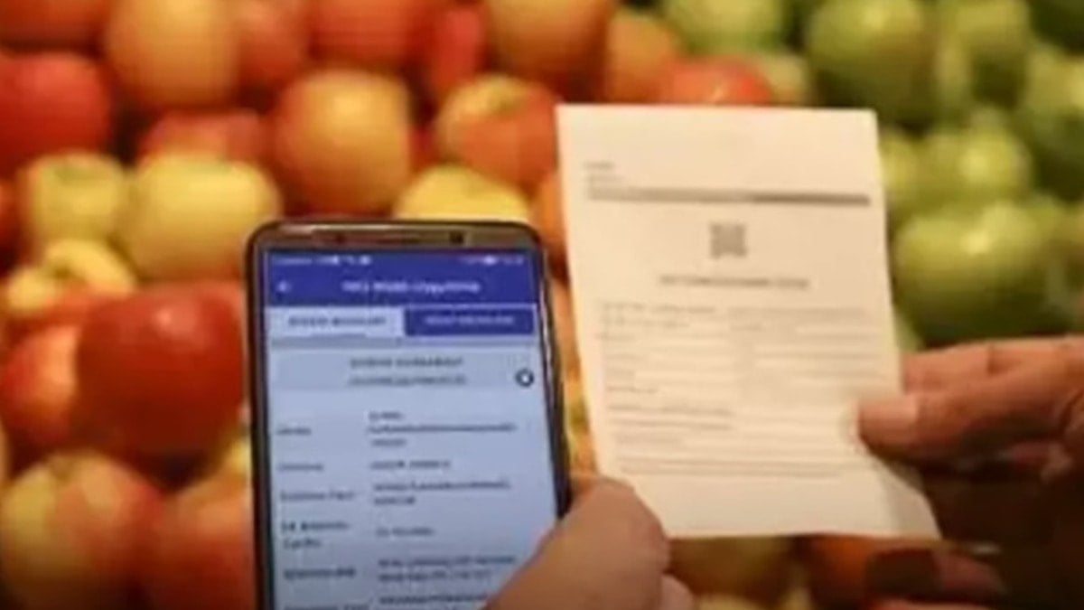 Fahiş fiyat artışlarını ortaya çıkarıyordu! Marketlerin yeni karekod oyunu!