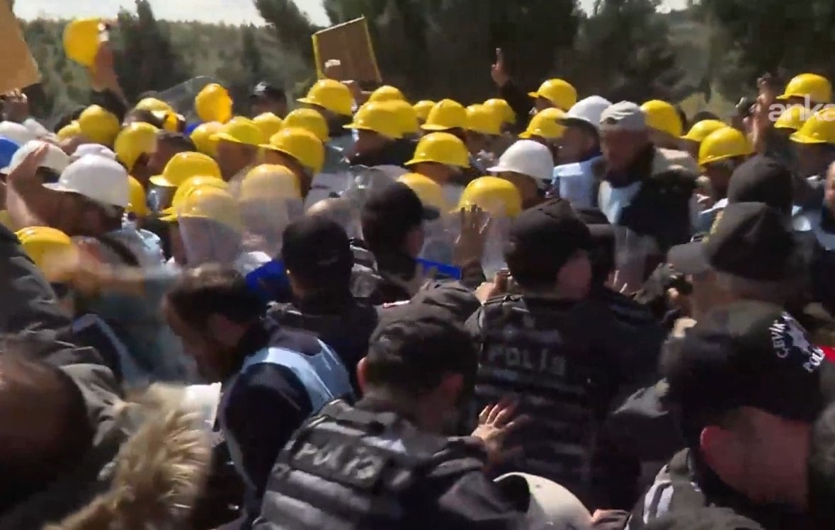 Öcalan’a serbest, madenciye yasak!