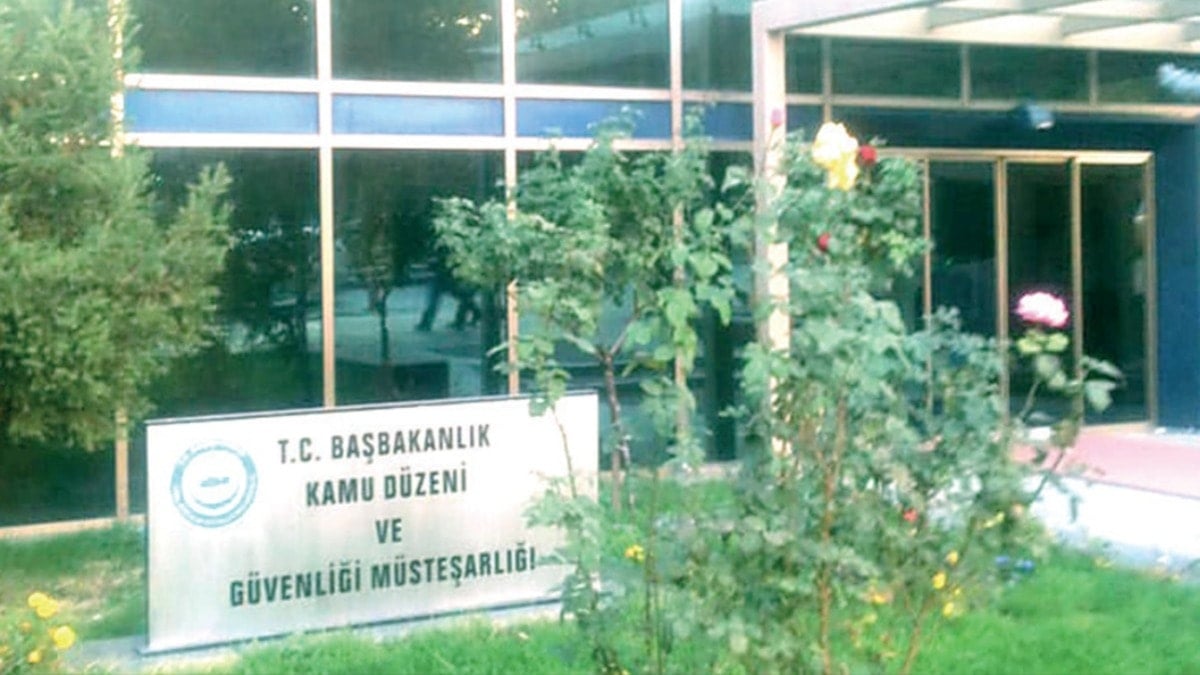 Açılım müsteşarlığı israf merkezi çıktı ve kapandı