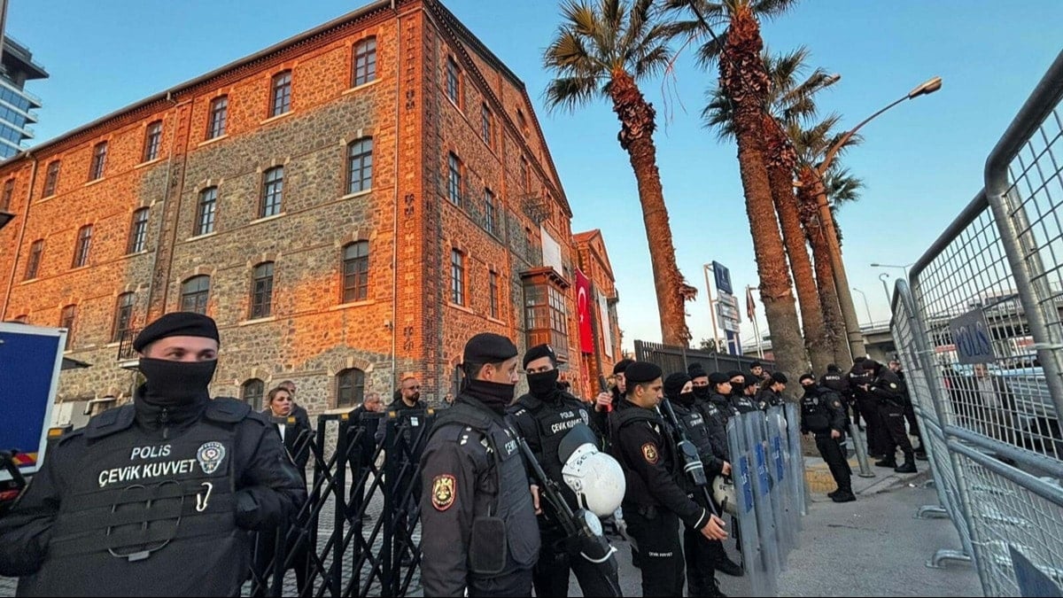 Atatürk’ün emanetine polis ablukasıyla el koydular