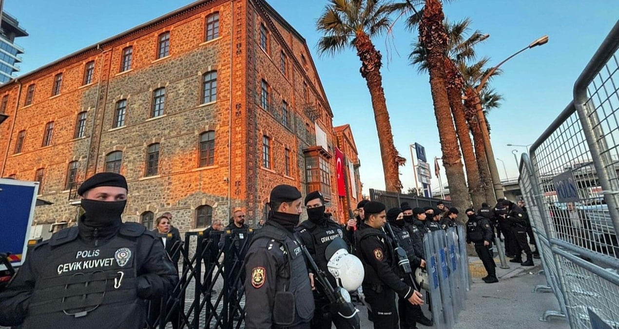 Atatürk’ün emanetine polis ablukasıyla el koydular
