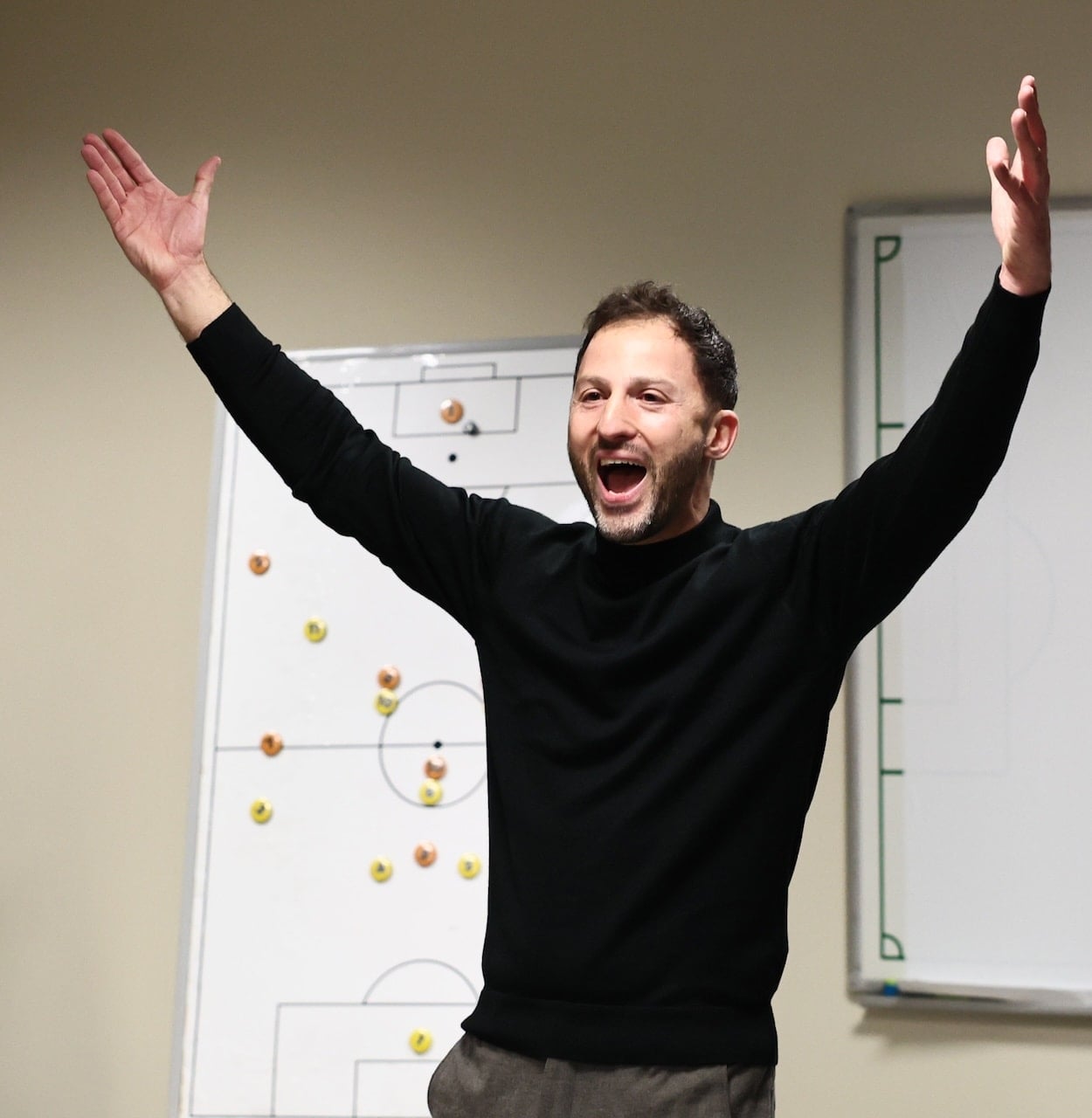 Sen neymişsin Tedesco