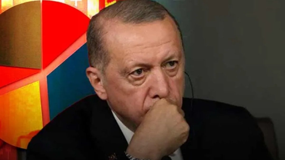 Anketler moral bozdu: AKP'de değişim rüzgarı esiyor