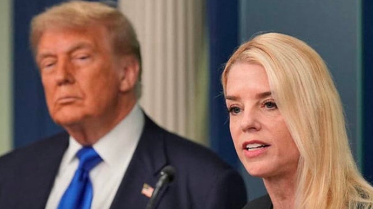 ABD Başkanı Trump Adalet Bakanını görevden aldı