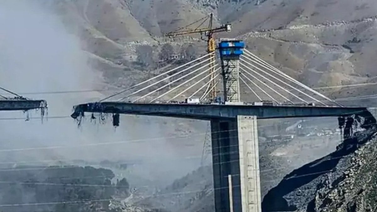 İran'ın en yüksek köprüsü hedef alındı