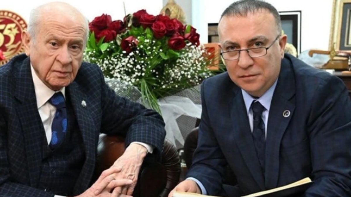 İzzet Ulvi Yönter önce paylaştı sonra sildi: MHP'ye mi mesaj?