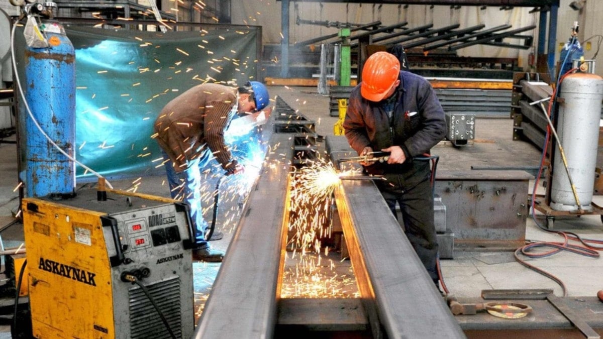 Programa ayar cephesi büyüyor