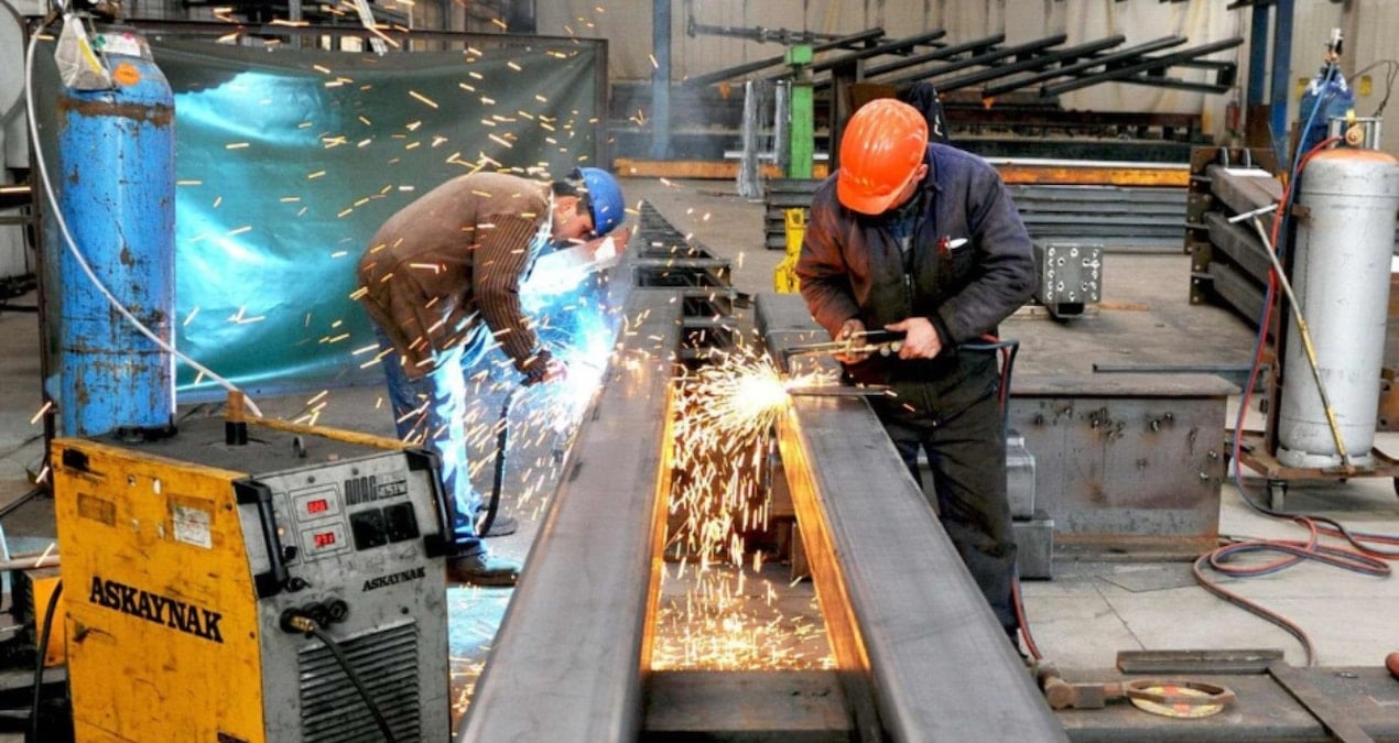 Programa ayar cephesi büyüyor