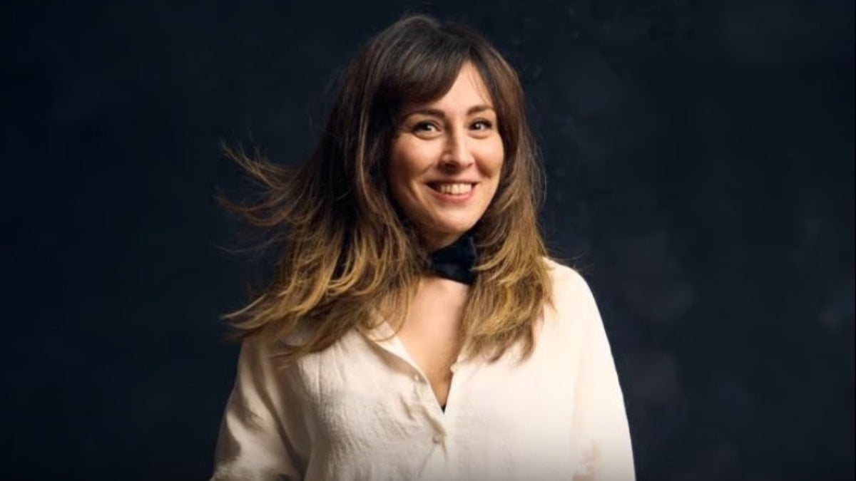 Padişah şakası yapan kadın komedyen gözaltına alındı