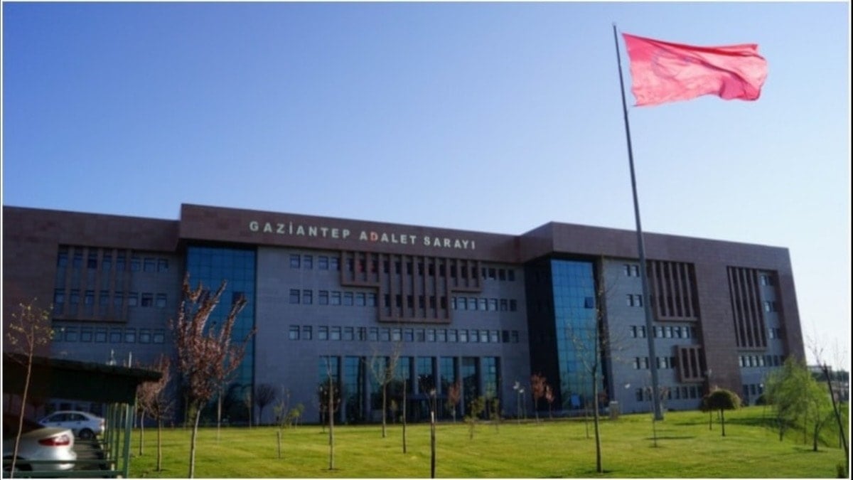 Gaziantep Adliyesi'ne operasyon: Savcı, avukat ve personel gözaltında