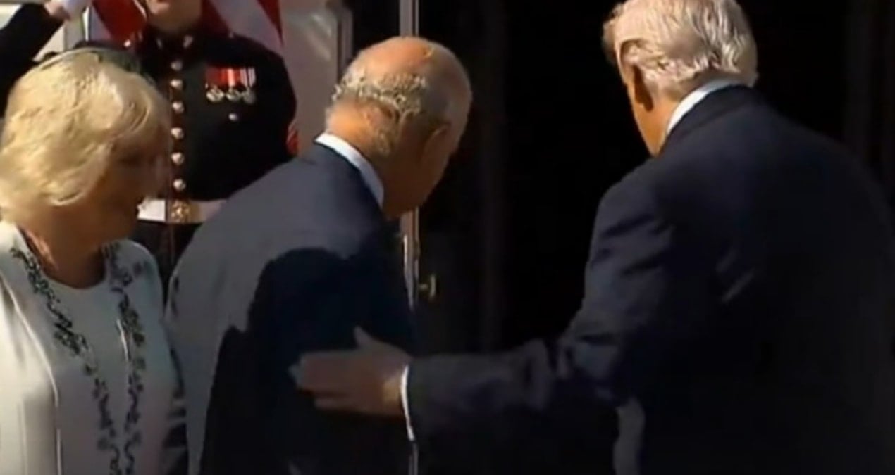 Beyaz Saray'da kraliyet krizi! Trump protokolü hiçe saydı