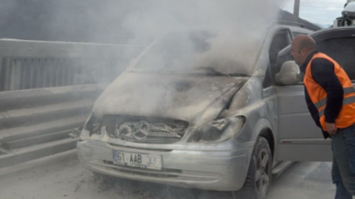 Motoru tutuşan araç kullanılamaz hale geldi