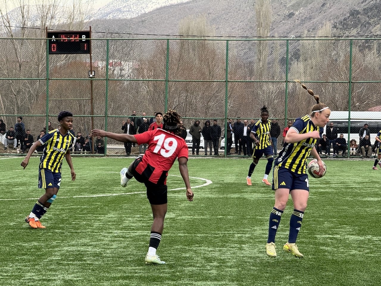 Fenerbahçe'den olaylı maçla ilgili sert açıklama