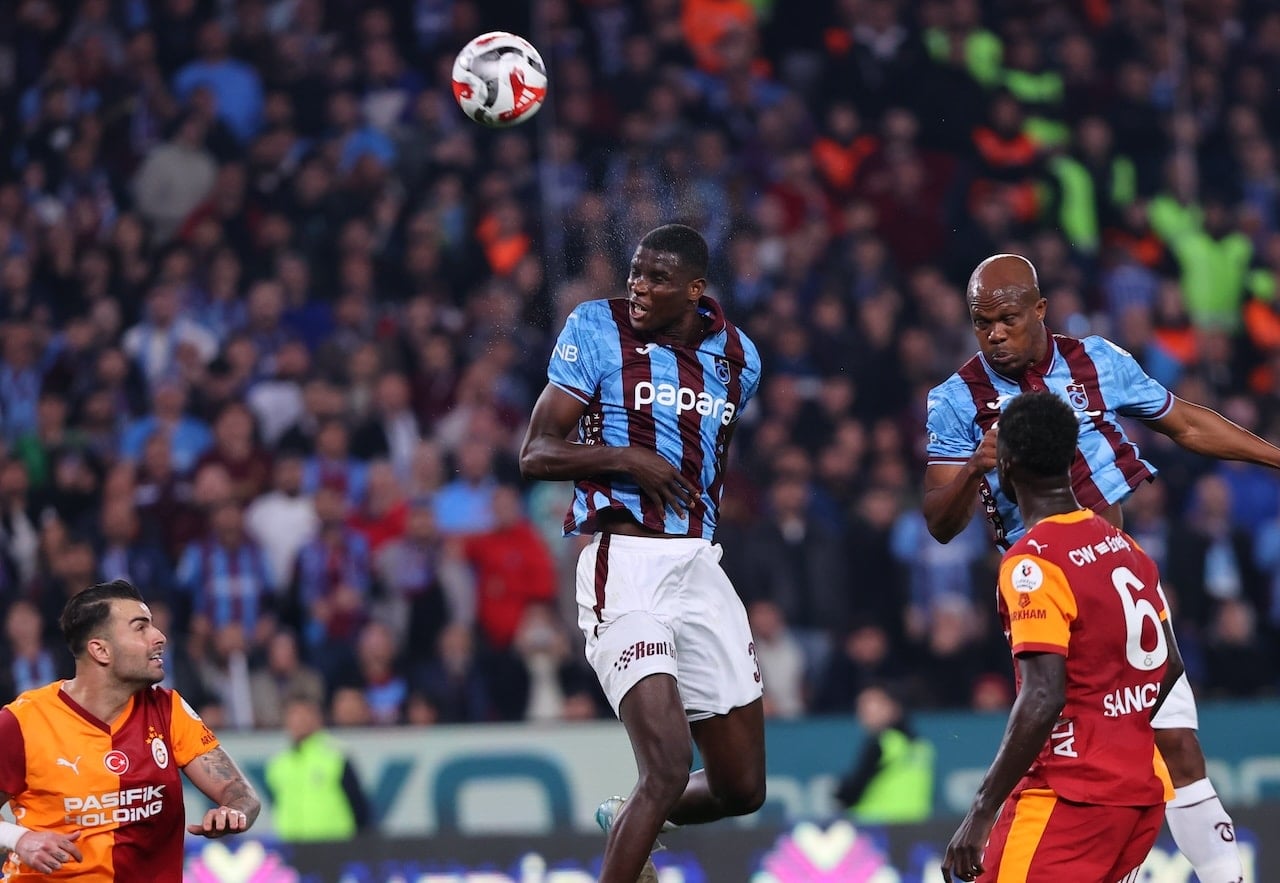 Trabzonspor Onuachu'yu arıyor
