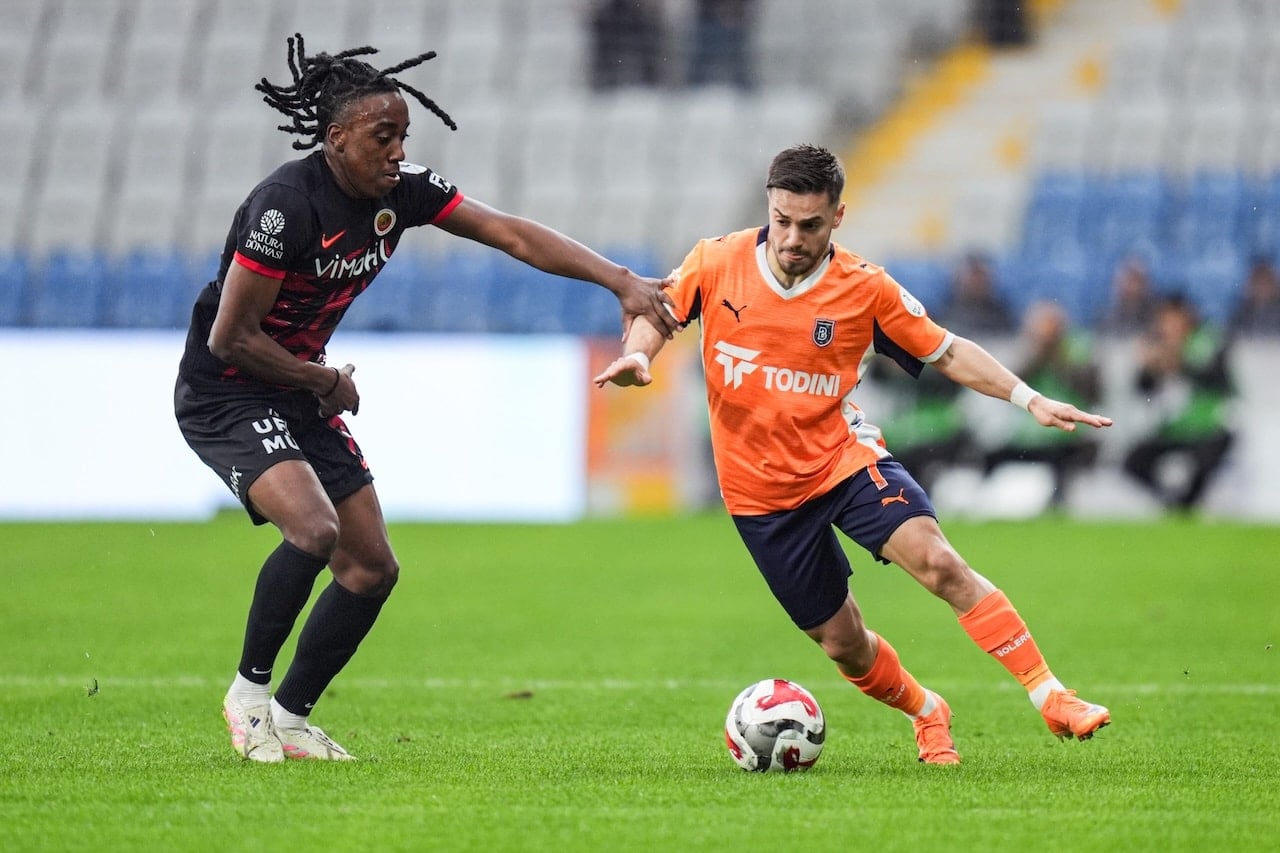 Başakşehir galibiyeti hatırladı