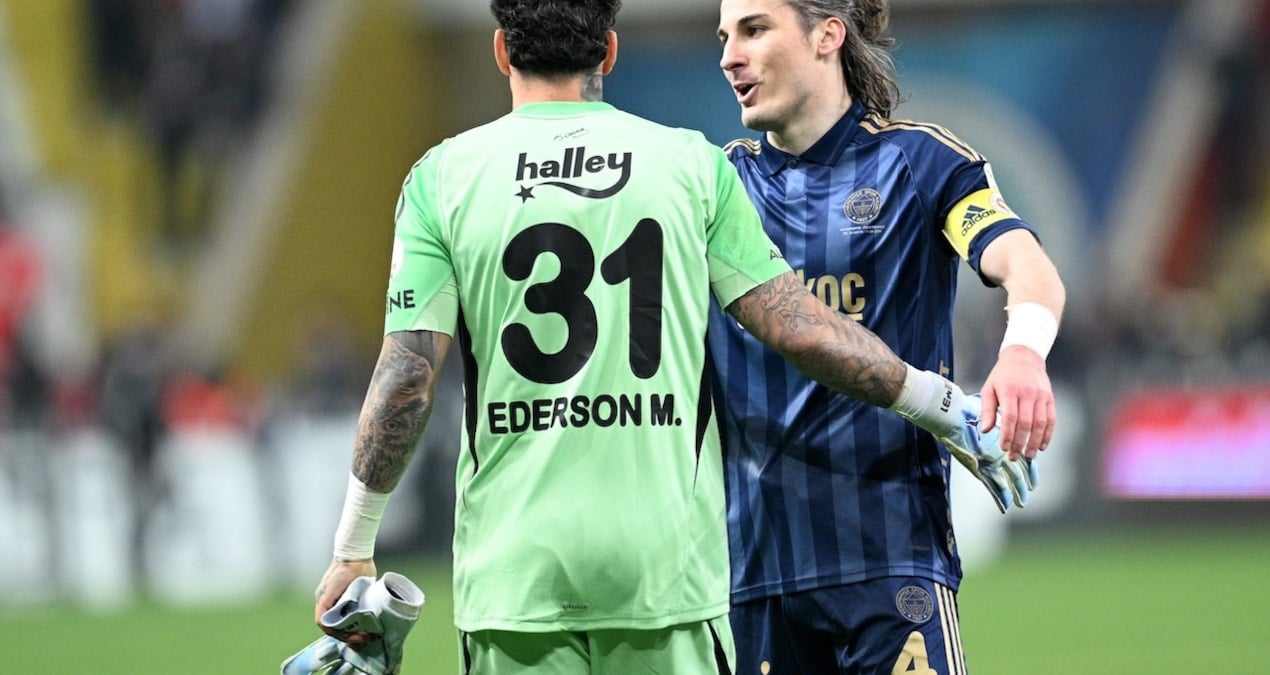 Fenerbahçeli futbolcudan eleştirilere cevap