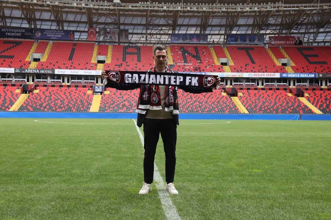 Radoi, Gaziantep FK ile imzaladı!