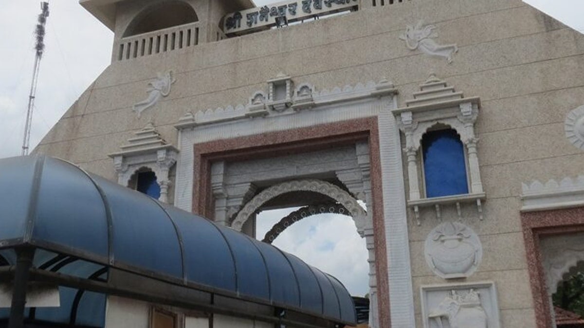 Bu şehirde kapı yok: Banka kapısı bile kilitlenmiyor