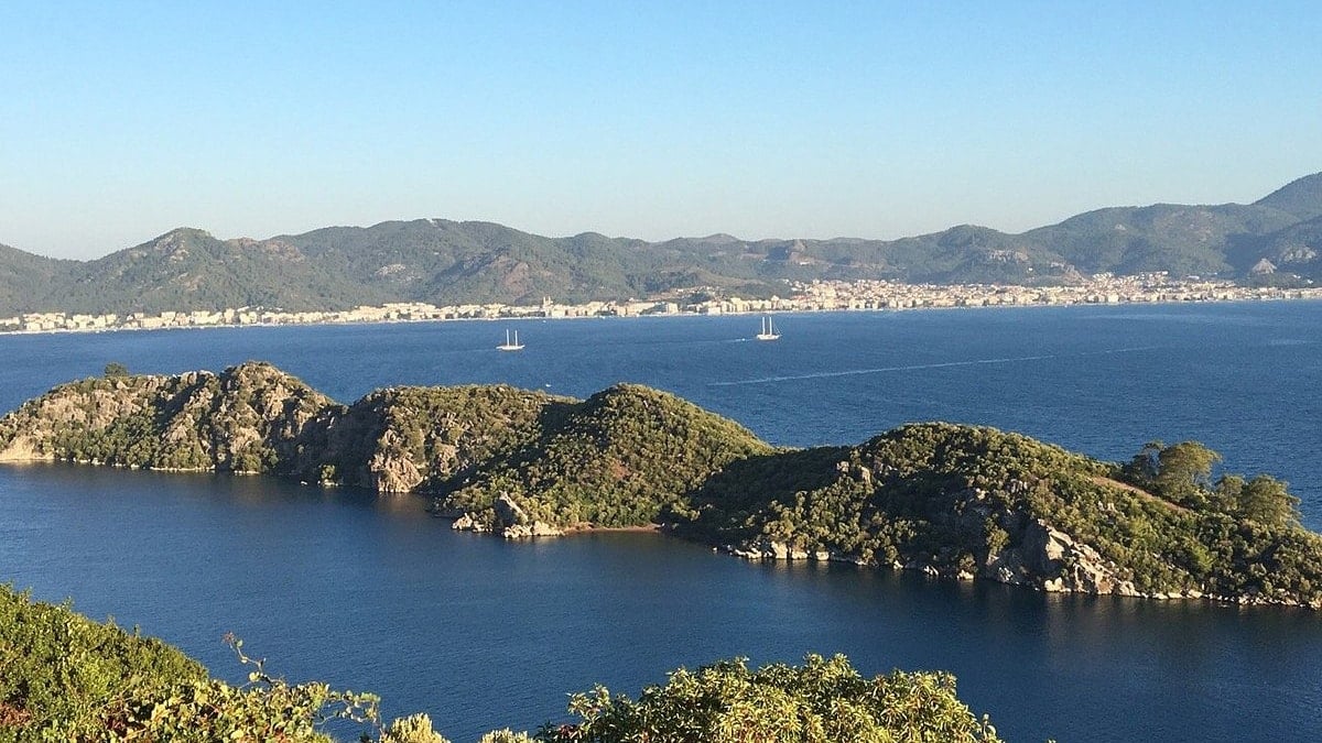 Ne ada ne sadece deniz