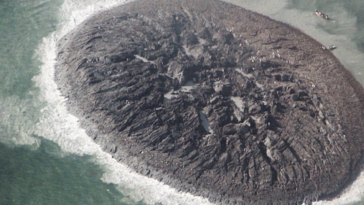 Denizin ortasında bir gecede belirdi: 6 yıl sonra sırra kadem bastı