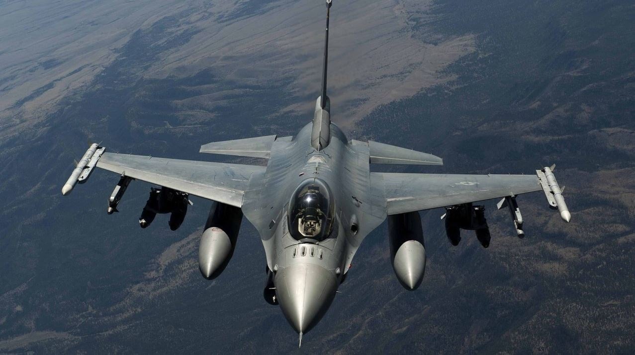 F-16’nın en yeni versiyonu rüştünü ispatladı: Hava savunmasının yapamadığını yaptı