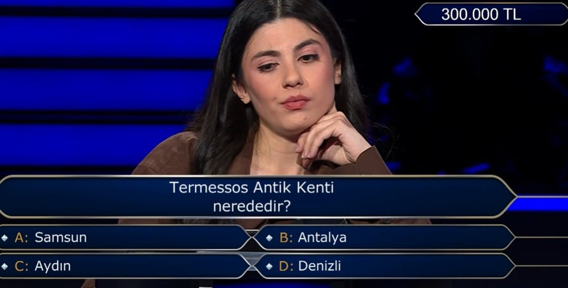 9 soruyu bildi, 10'uncusunda kaybetti: 300 bin lirayı böyle kaçırdı!