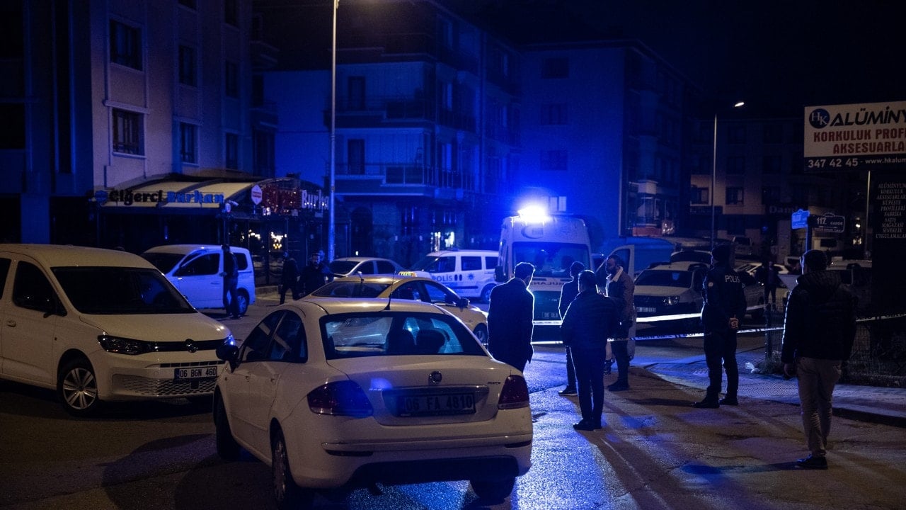 Ankara'da 19 yaşındaki kız başından vurularak öldürüldü