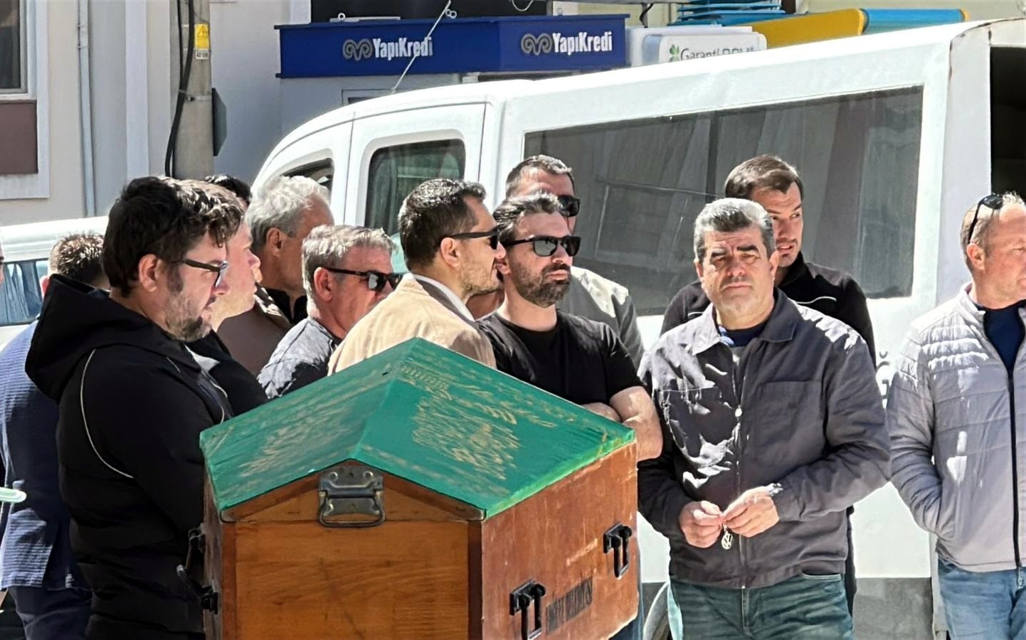 Edirne'de 5'inci kattan düşen 11 yaşındaki çocuk hayatını kaybetti