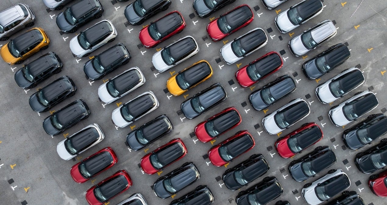 Türkiye'de rekor sayıda satan otomotiv devi 300 bin aracını geri çağırdı