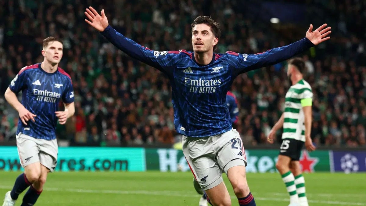 Arsenal'e 90+1'de hayat öpücüğü