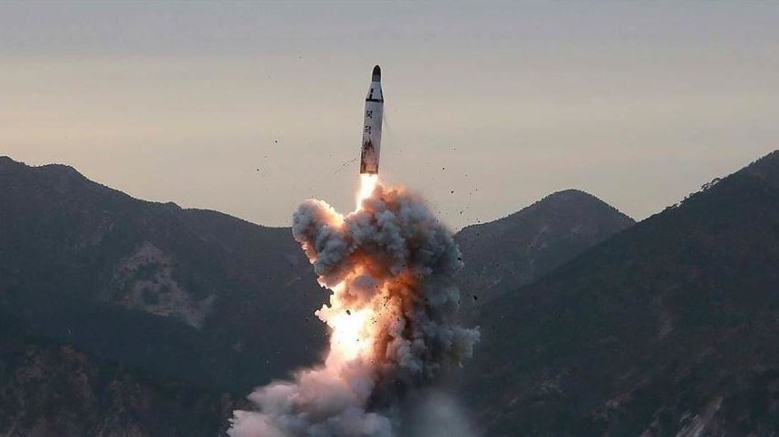 Ana karalar saat 6'da alarma geçti: Düştüğü yeri küle çeviren balistik füze ateşlendi