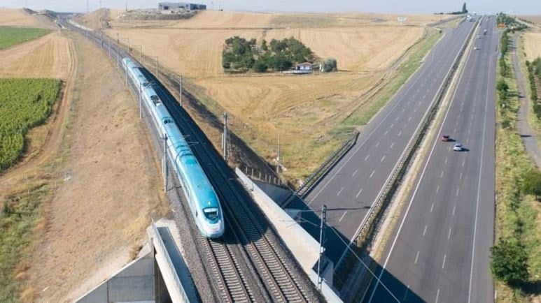 5 il birbirine bağlanacak! Mesafe 2 saate düşecek