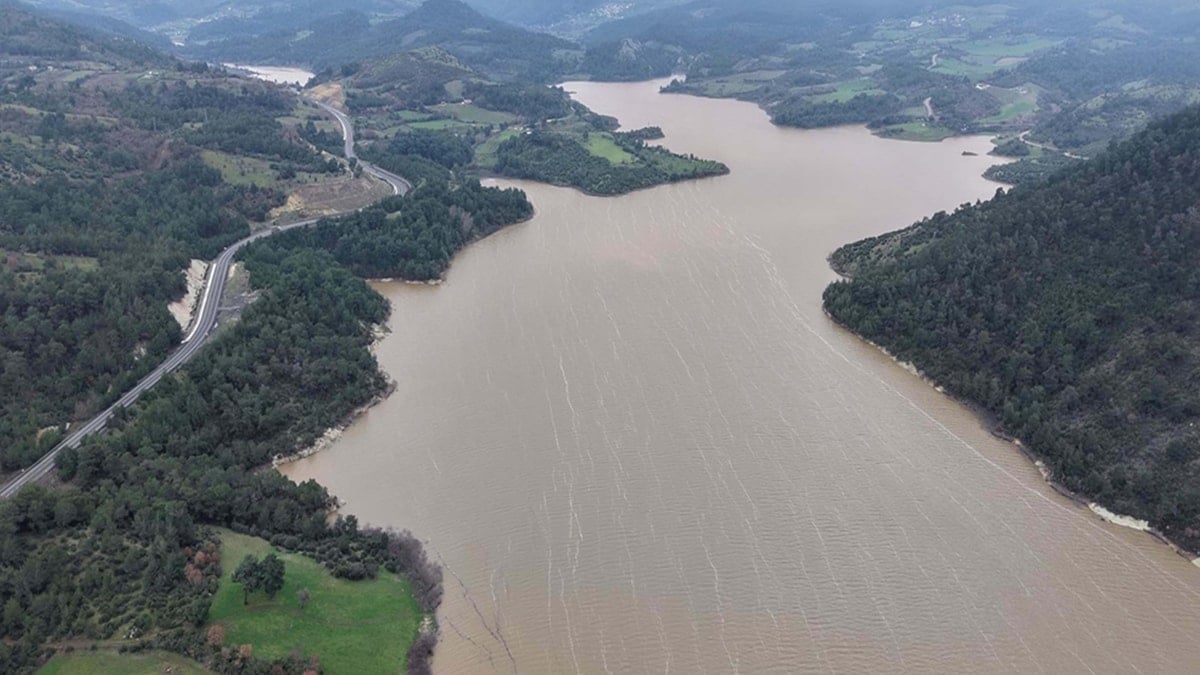 Bu şehirde barajda su seviyesi yüzde 100'e ulaştı! Valilikten kritik 'taşkın' uyarısı