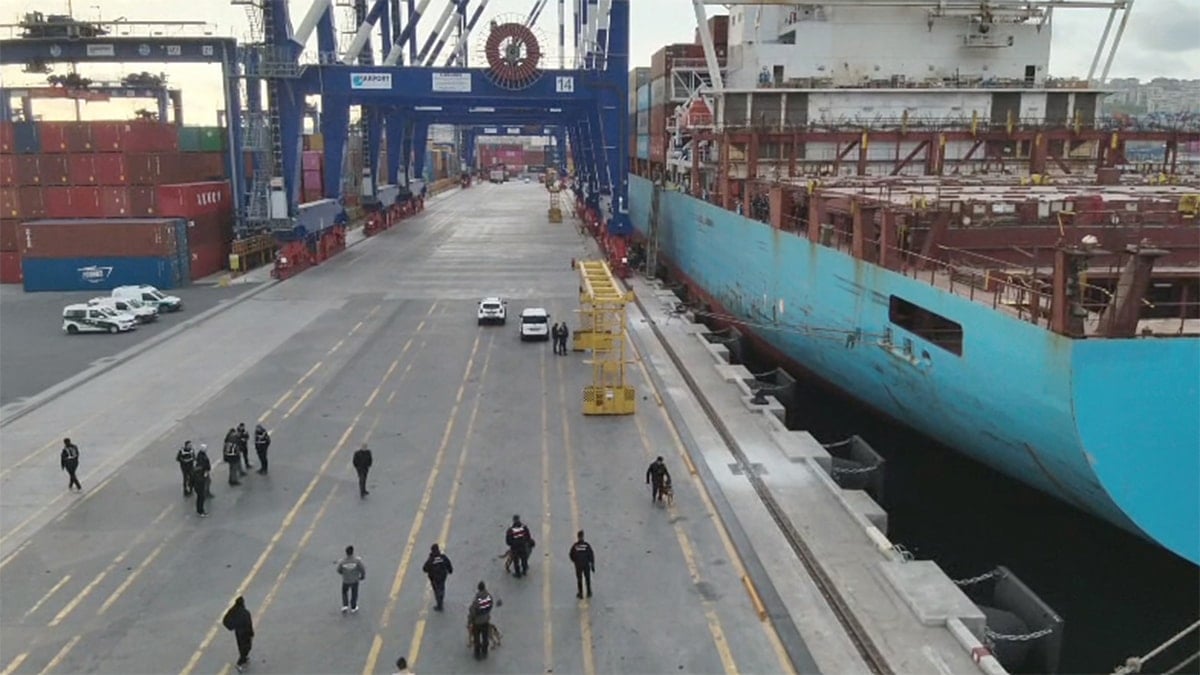 İstanbul'da 106 kilogram kokain ele geçirildi