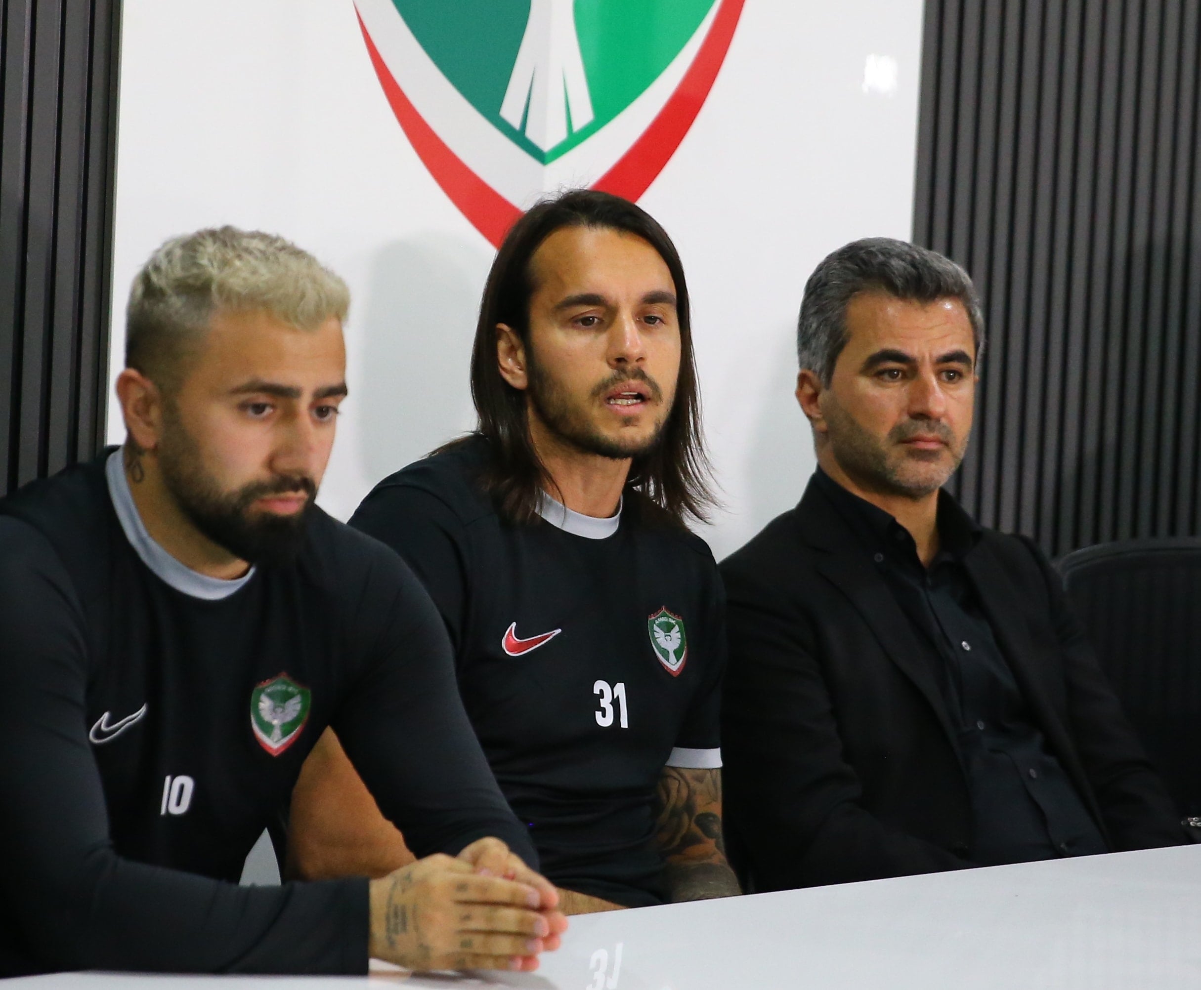 Amedspor'un yıldızından ilginç çağrı: 'Gerekirse lig bitince bizi dövün...'