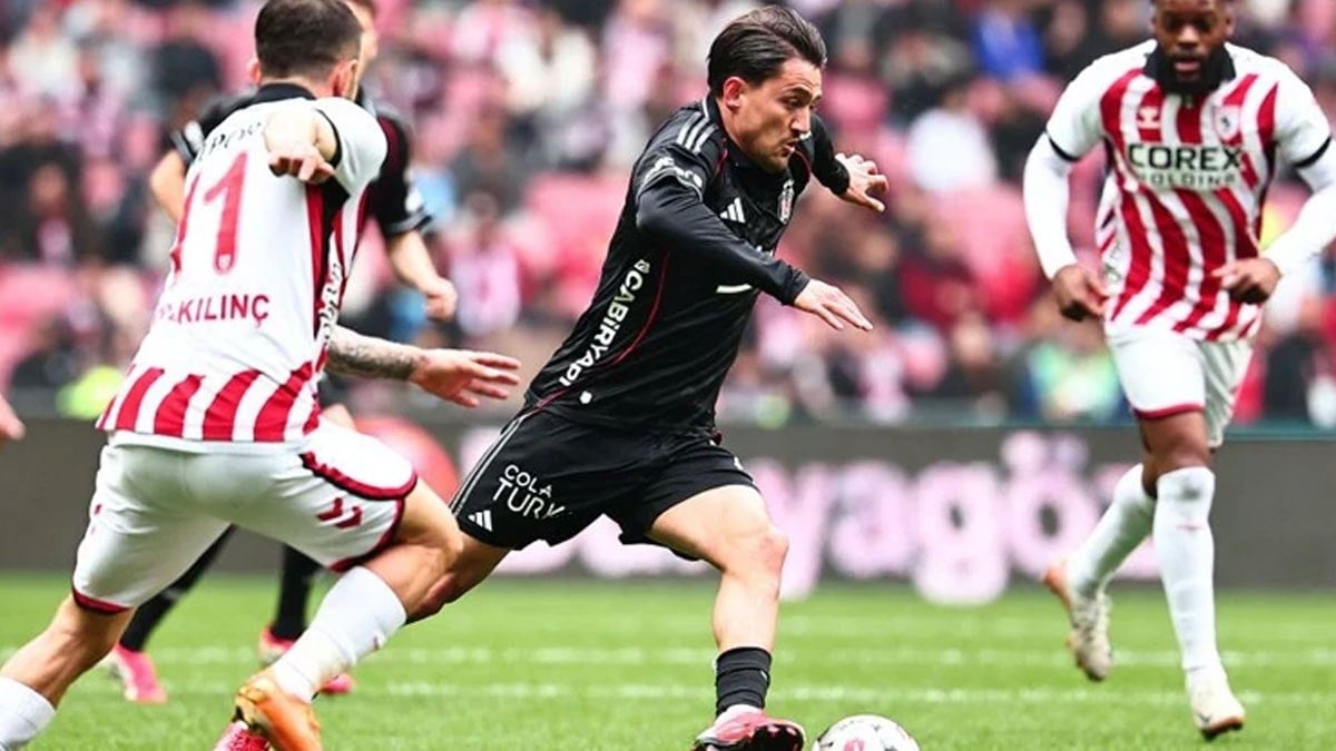 Samsun'da 2 gol yiyen Beşiktaş'a eski yıldızlarından 3 gol daha