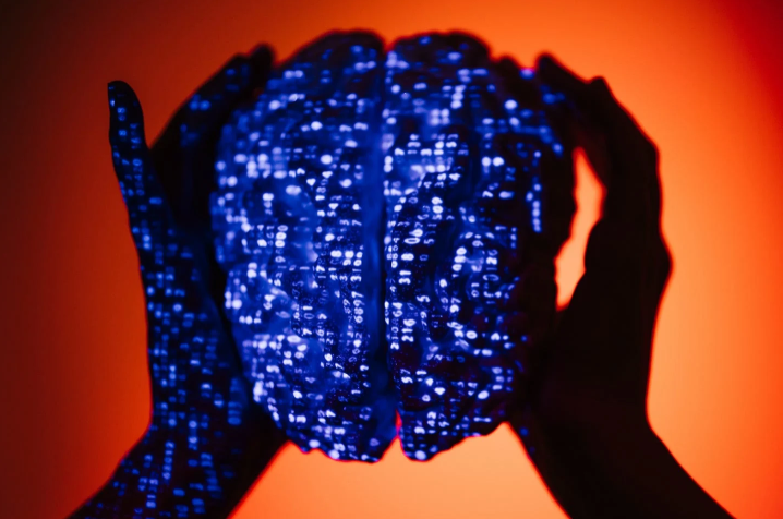 İnsan beyniyle 'konuşabilen' yapay nöron geliştirdiler