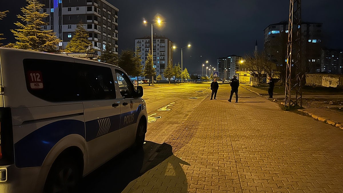 Kayseri’de iki grup birbirine girdi! Bıçaklar çekildi