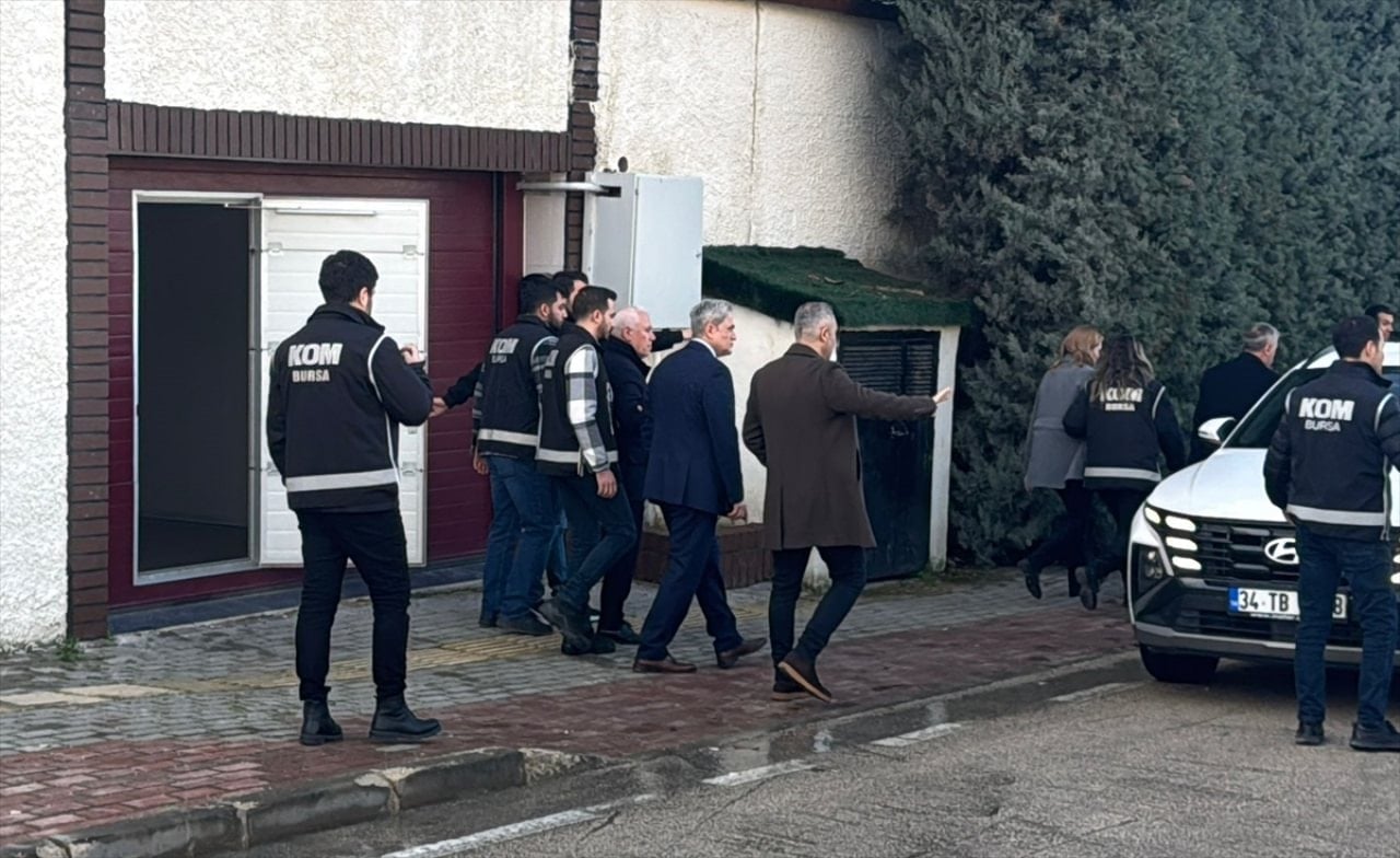 Bursa Büyükşehir Belediye Başkanı Mustafa Bozbey adliyeye sevke dildi