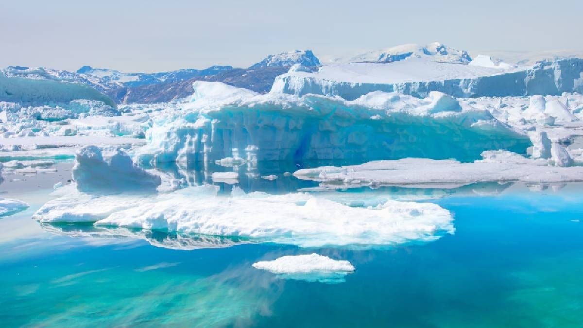 Buzun altında bir ilk: Bilinmeyen yapılar bulan denizaltı bir anda ortadan kayboldu