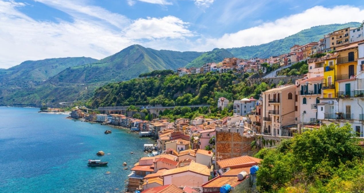 İki yıl boyunca maaş verecekler: İtalya'nın bu bölgesine taşınanlar aylık 800 Euro alacak