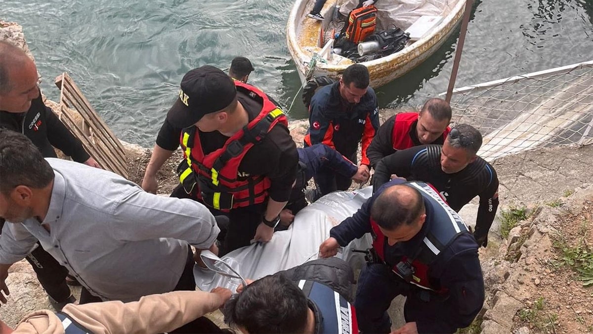 Nehre düşen kapçının cansız bedeni bulundu