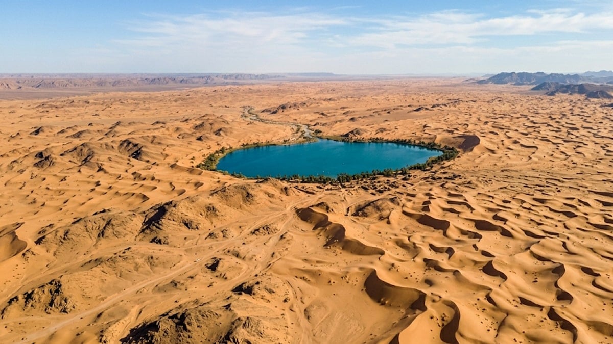 Çölün ortasında göl bulundu 