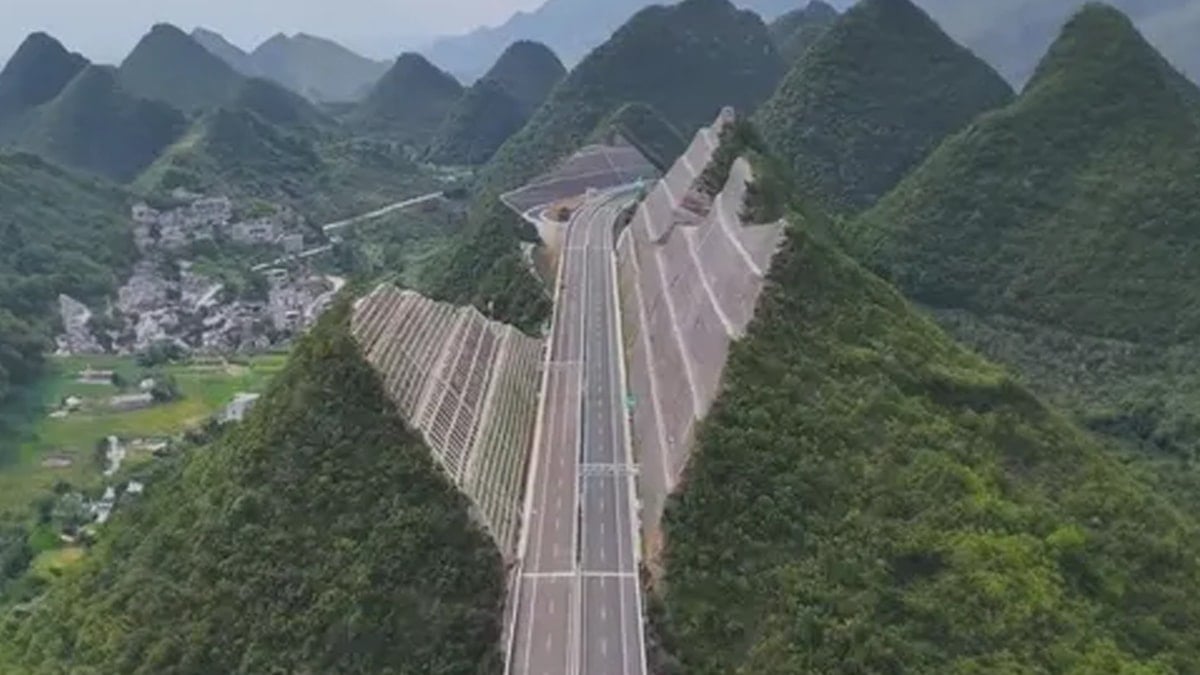 Tünel açmak yerine dağları dilim dilim kestiler 