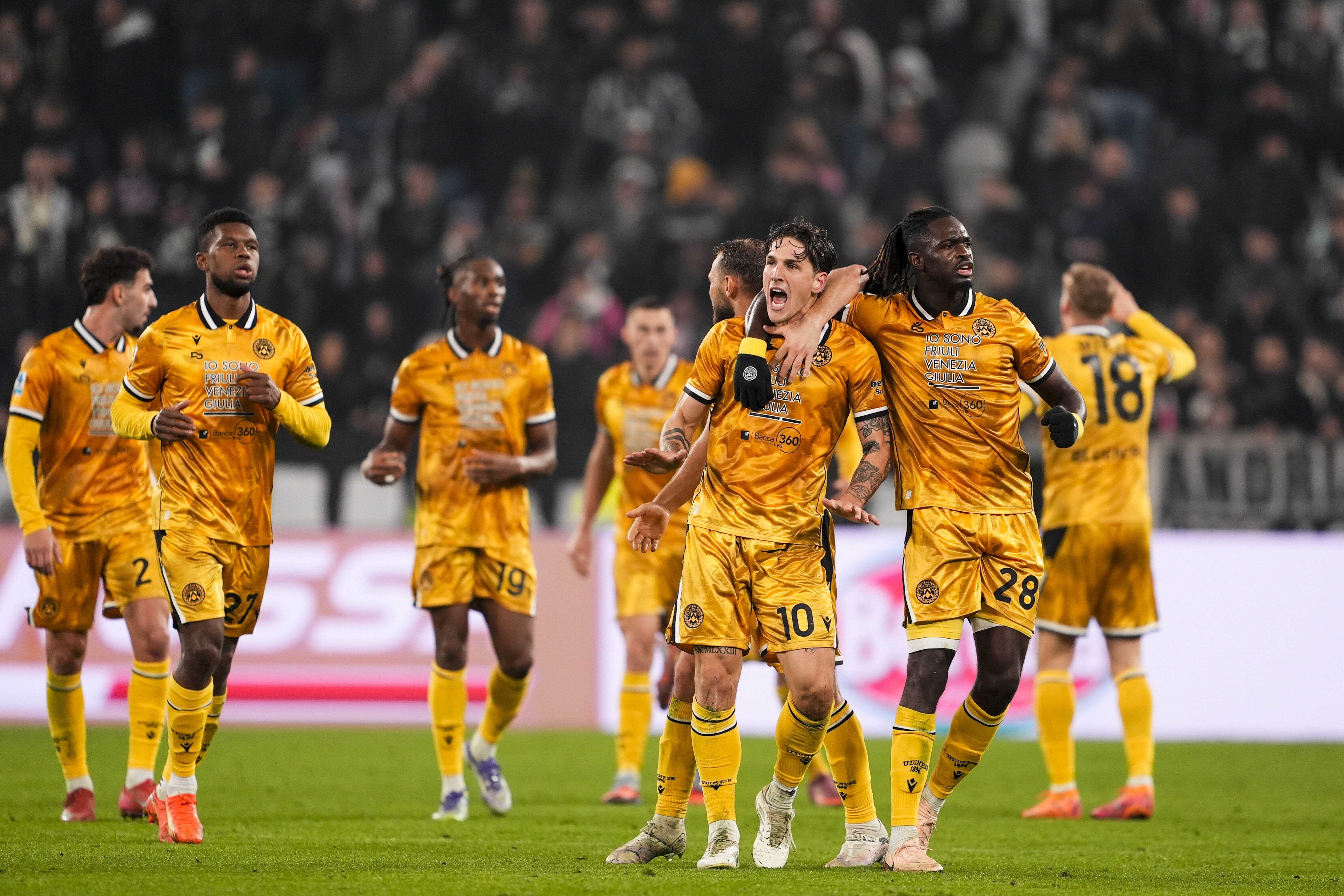 Galatasaray'ın eski yıldızına hırsızlık şoku