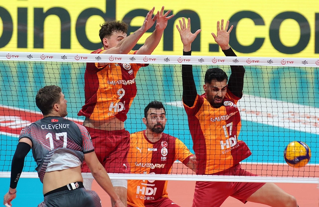 Efeler Ligi'nde final serisi başlıyor