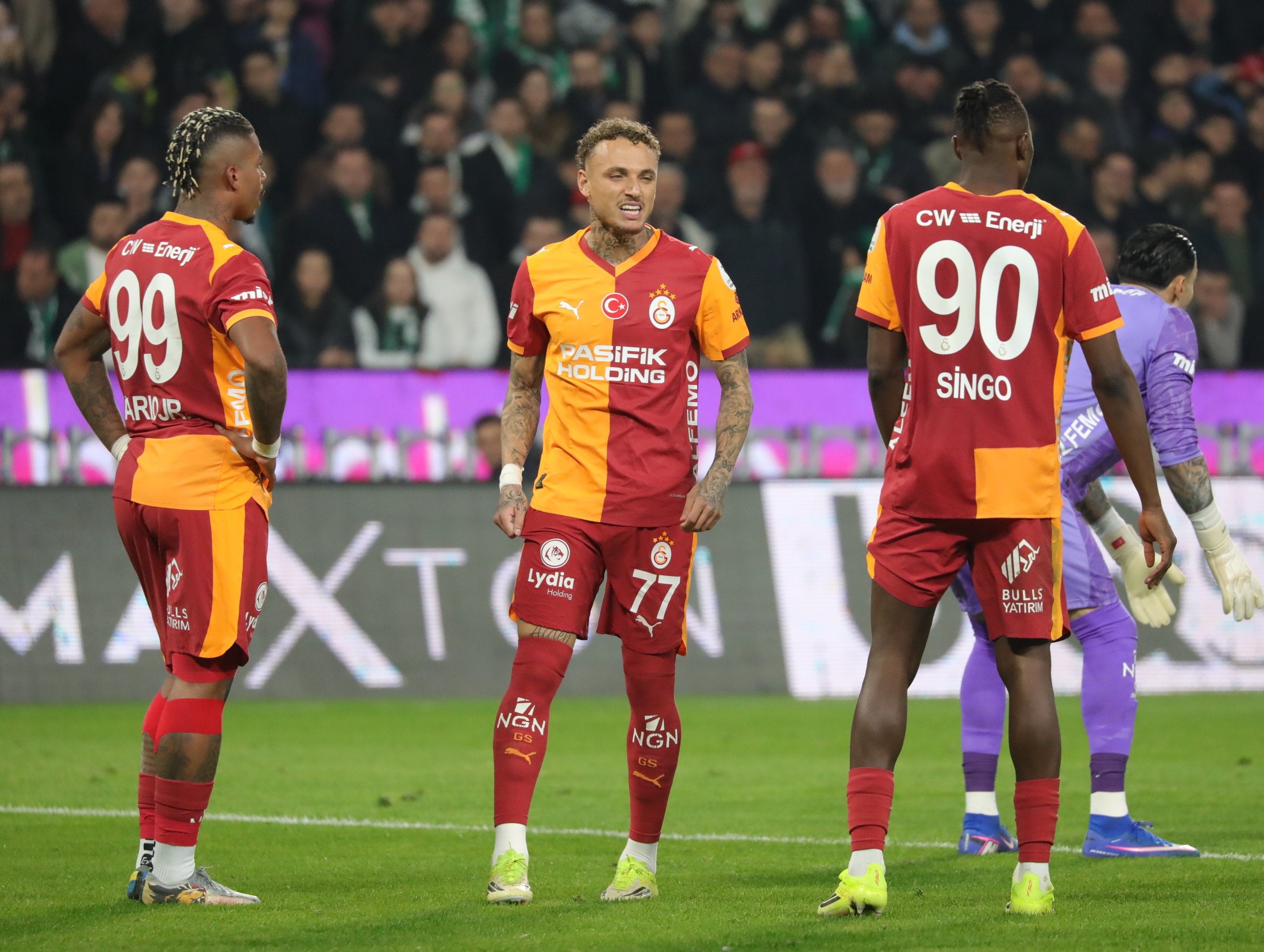 Galatasaray'da ilk imza geliyor! Opsiyon devreye giriyor