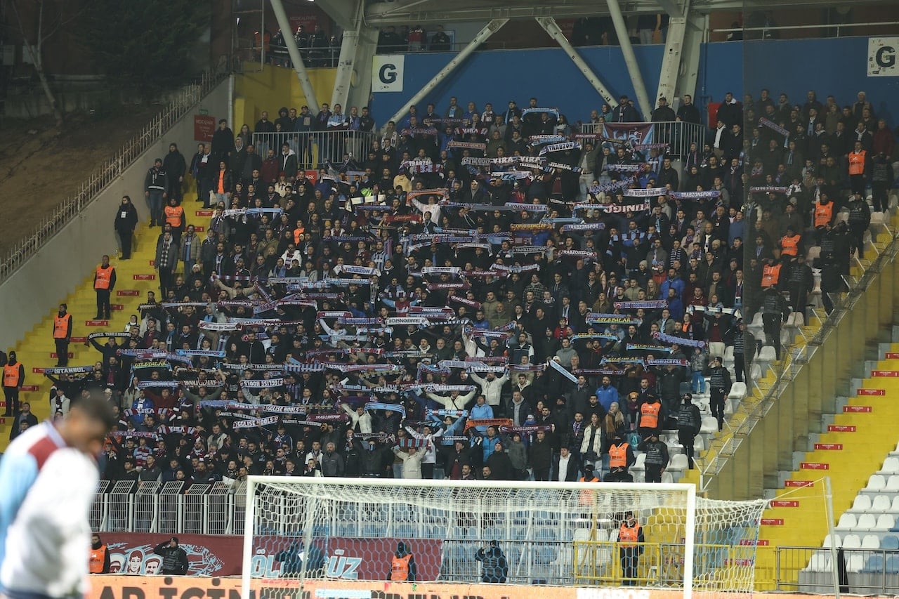 Trabzonspor'dan taraftara kritik çağrı